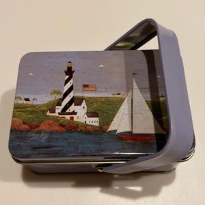 Vintage JoAnn Fabric Shaker Sewing Tin